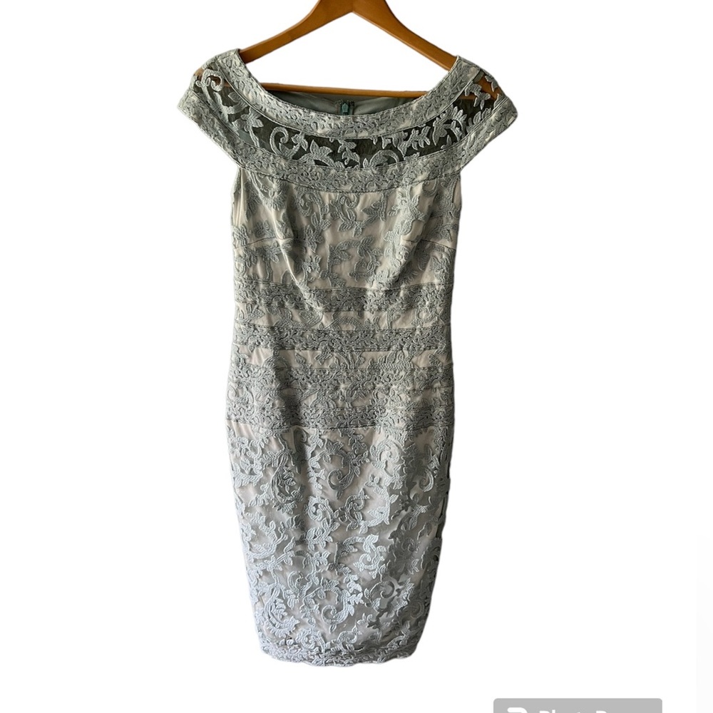 Tadashi Shoji Filigree Embroidered Lace
Dress Size 2 - Picture 5 of 7